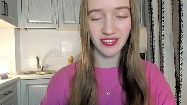 leslie my lovee online show from 12/15/25, 07:20