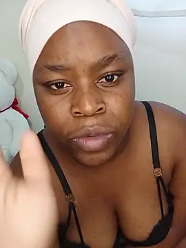 Snapshot of chocolete_candy chatting on 12/03/25, 07:41 chocolete candy online show from 12/03/25, 07:41