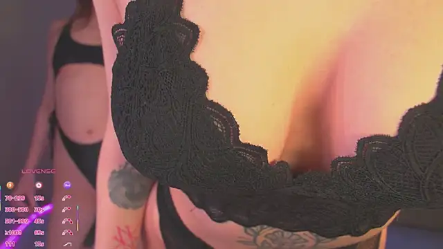 Kinky Girls online show from 11/29/25, 09:15