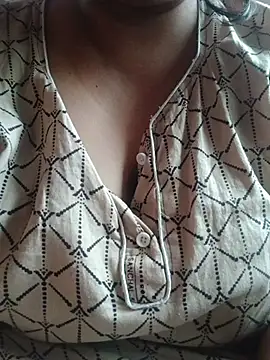 Snapshot of Ivy-09 chatting on 02/17/26, 05:16 Ivy-09 online show from 02/17/26, 05:16