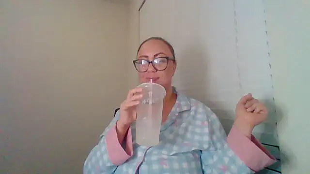 Paisleehaze online show from 02/07/26, 05:15