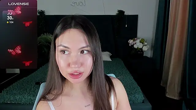 Snapshot of GIGI_BENNET chatting on 03/12/25, 02:34 GIGI BENNET online show from 03/12/25, 02:34