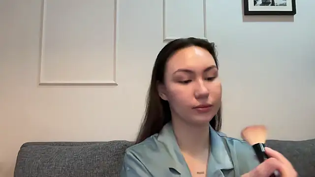 Snapshot of GIGI_BENNET chatting on 03/04/25, 05:00 GIGI BENNET online show from 03/04/25, 05:00