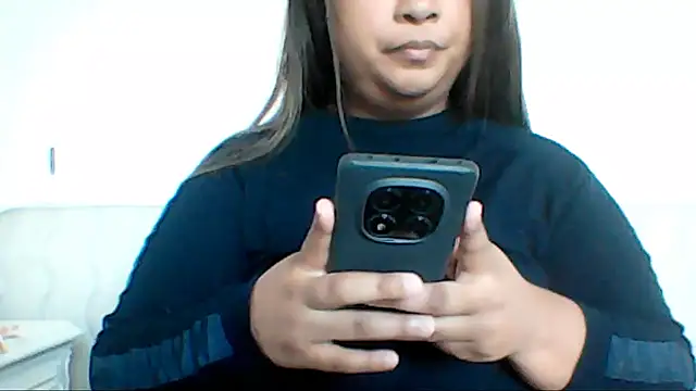 Snapshot of ArisaGonzalez chatting on 05/11/26, 11:22 ArisaGonzalez online show from 05/11/26, 11:22