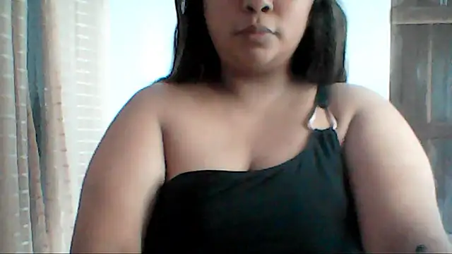 Snapshot of ArisaGonzalez chatting on 07/07/26, 01:47 ArisaGonzalez online show from 07/07/26, 01:47