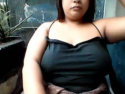 Snapshot of ArisaGonzalez chatting on 12/03/24, 07:28 ArisaGonzalez online show from 12/03/24, 07:28