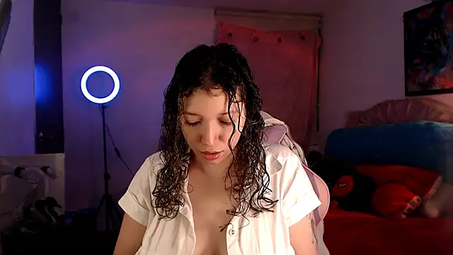 AllyDonfort online show from 02/08/26, 01:03