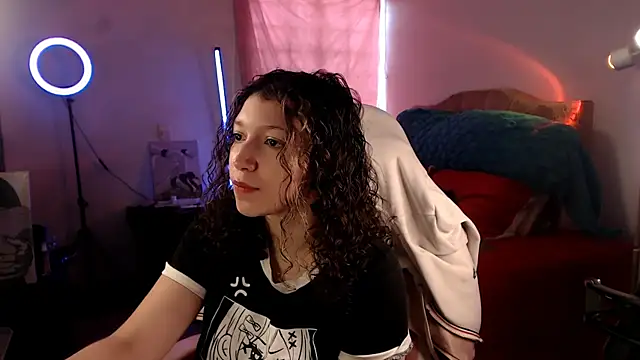 AllyDonfort online show from 12/22/25, 08:31