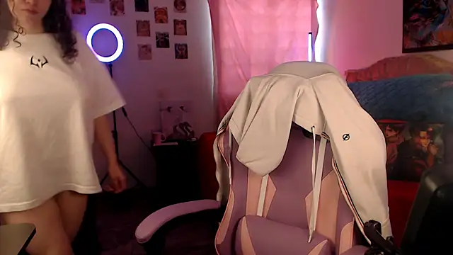 AllyDonfort online show from 02/10/26, 09:03