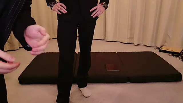 Hanabi-hentai online show from 01/05/25, 11:48