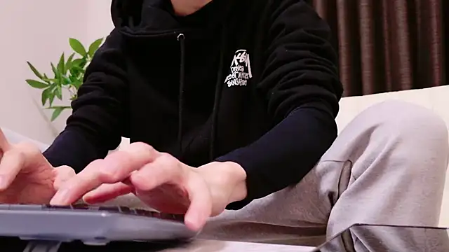 Hanabi-hentai online show from 12/03/24, 12:13