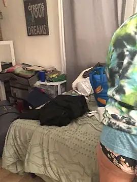 Snapshot of KesshoOppaii chatting on 02/11/25, 10:36 KesshoOppaii online show from 02/11/25, 10:36