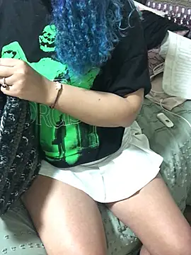 Snapshot of KesshoOppaii chatting on 01/12/25, 05:13 KesshoOppaii online show from 01/12/25, 05:13