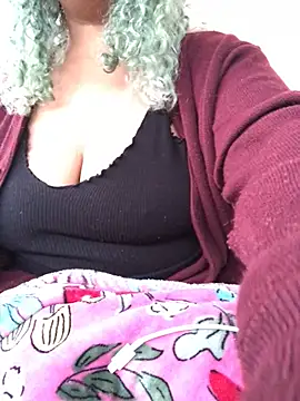 Snapshot of KesshoOppaii chatting on 03/10/25, 11:27 KesshoOppaii online show from 03/10/25, 11:27