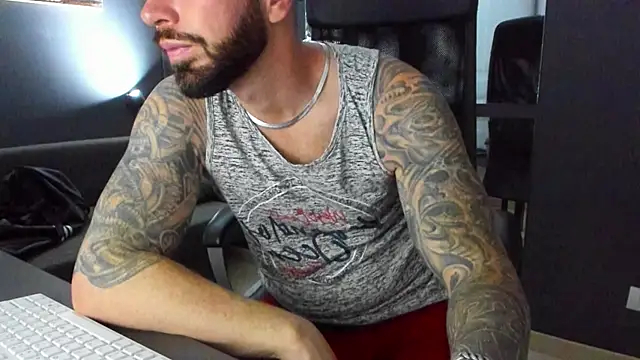 AronGrant online show from 11/07/25, 10:42