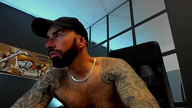 AronGrant online show from 12/03/25, 10:14