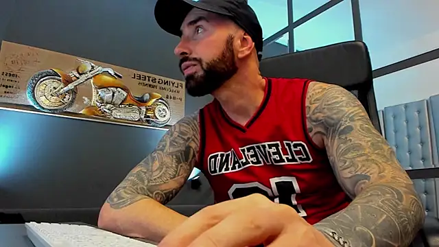 AronGrant online show from 11/23/25, 11:20