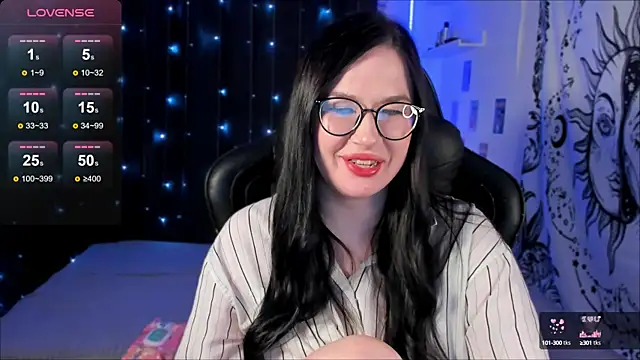 Snapshot of MyNameIsLilith chatting on 03/05/25, 12:59 MyNameIsLilith online show from 03/05/25, 12:59