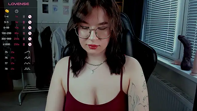 MyNameIsLilith online show from 04/13/26, 03:16