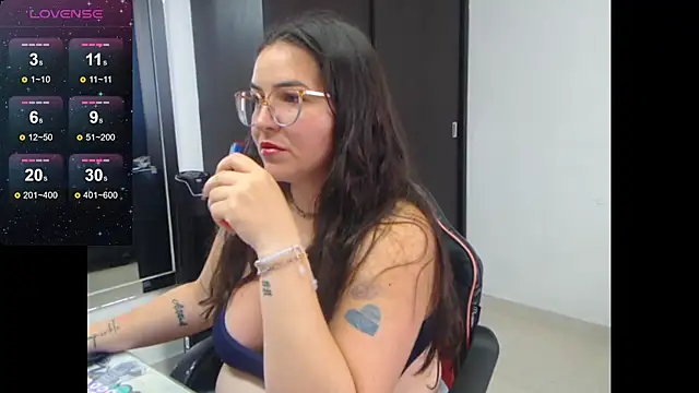 Snapshot of davianath chatting on 05/03/26, 12:42 davianath online show from 05/03/26, 12:42
