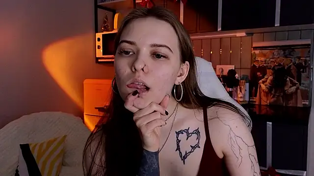 doll lol  online show from 02/20/26, 05:26