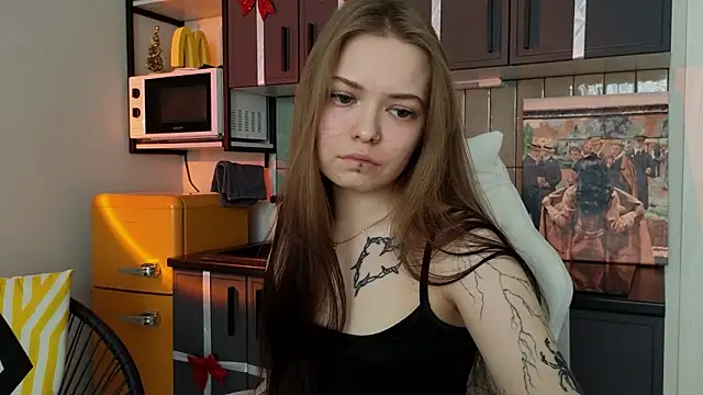 doll lol  online show from 02/10/26, 08:57