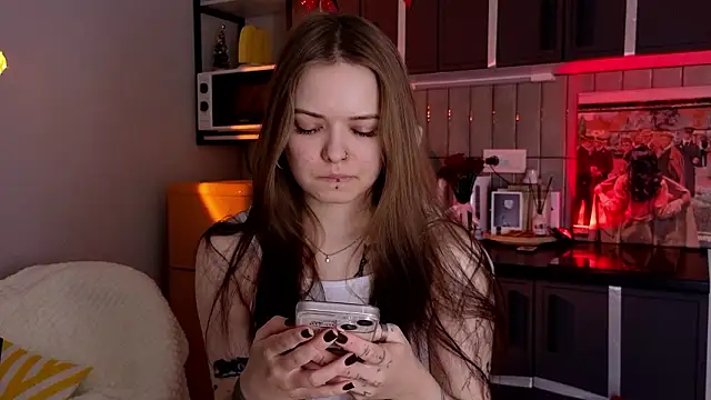 doll lol  online show from 02/15/26, 06:07