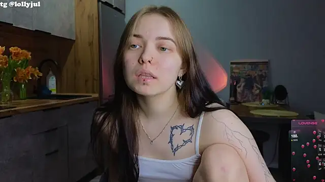 doll lol  online show from 03/12/25, 11:22