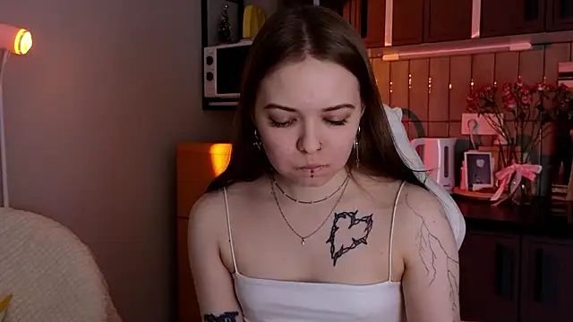 doll lol  online show from 02/28/26, 05:34