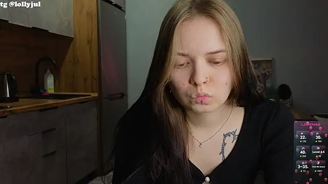 doll lol  online show from 03/03/25, 10:31