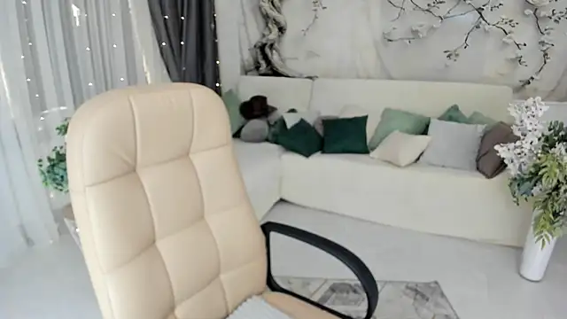 AgnieszkaBanana online show from 10/02/25, 10:07