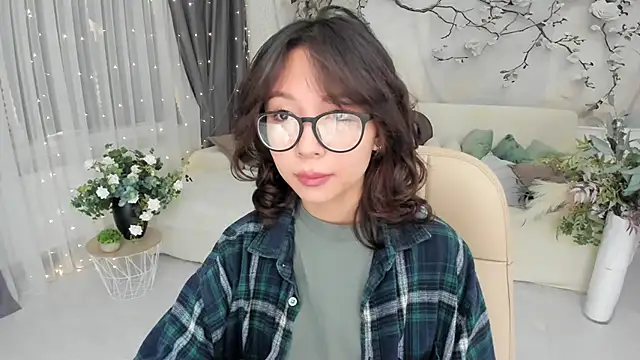 AgnieszkaBanana online show from 10/09/25, 04:02