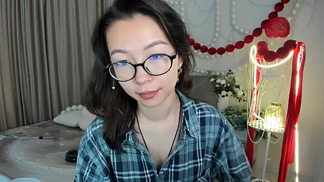AgnieszkaBanana online show from 05/07/26, 04:17