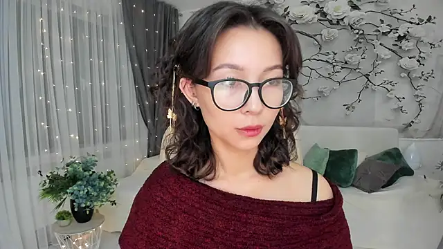 AgnieszkaBanana online show from 09/15/25, 07:03