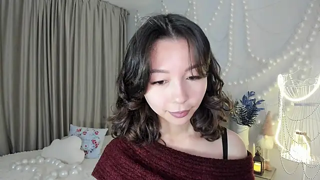 AgnieszkaBanana online show from 12/17/25, 04:17