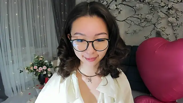 Snapshot of AgnieszkaBanana chatting on 02/13/26, 04:12 AgnieszkaBanana online show from 02/13/26, 04:12