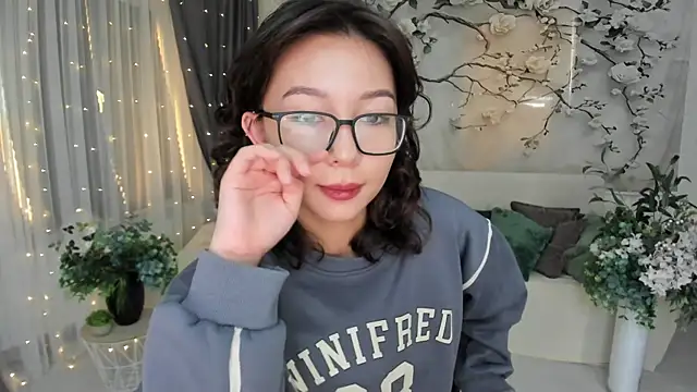 AgnieszkaBanana online show from 09/09/25, 04:11