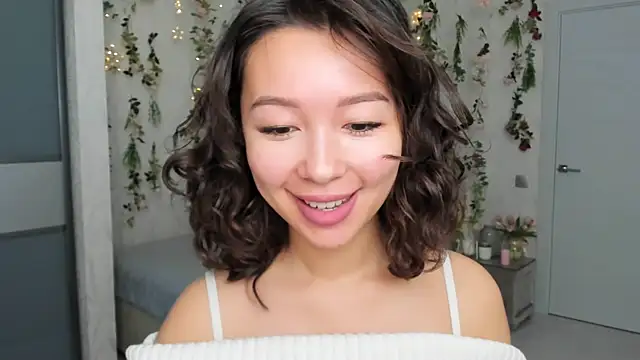 AgnieszkaBanana online show from 10/04/25, 04:03