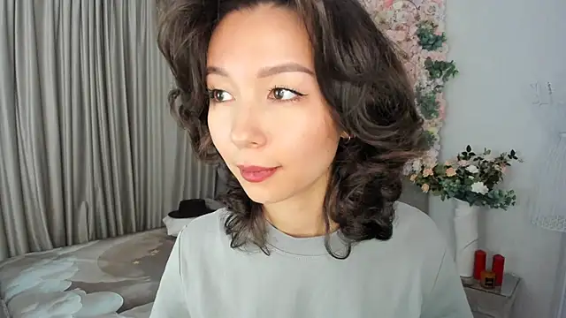 AgnieszkaBanana online show from 10/22/25, 02:22