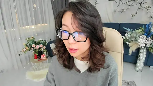 AgnieszkaBanana online show from 04/05/26, 04:08