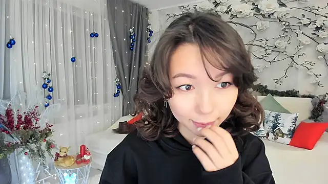 AgnieszkaBanana online show from 12/18/25, 04:06