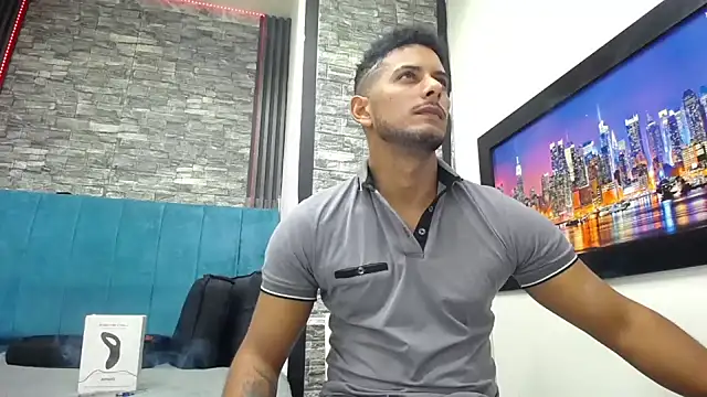 Chris Dick23 online show from 02/05/26, 05:58