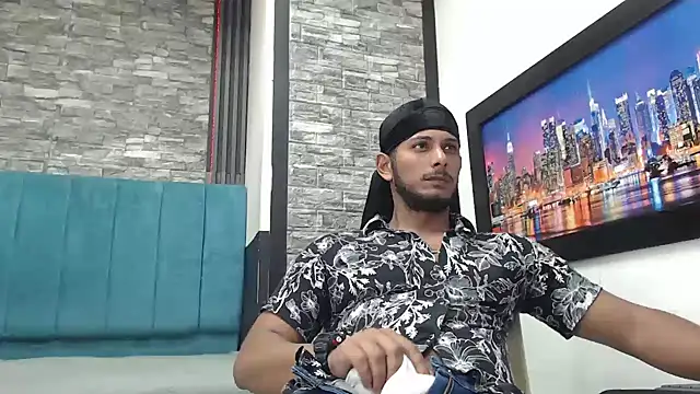 Snapshot of Chris_Dick23 chatting on 11/23/25, 06:23 Chris Dick23 online show from 11/23/25, 06:23