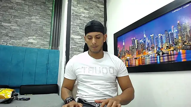 Chris Dick23 online show from 03/07/26, 04:41