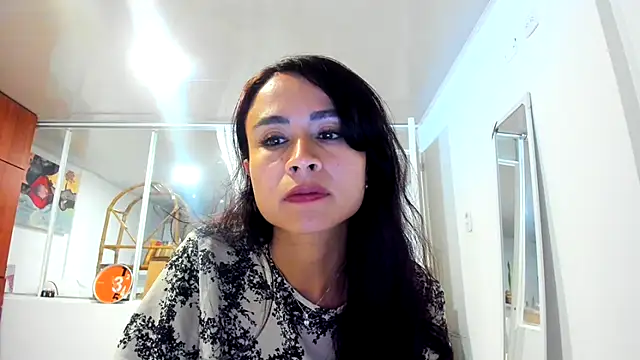 reme ark23 online show from 10/22/25, 04:23