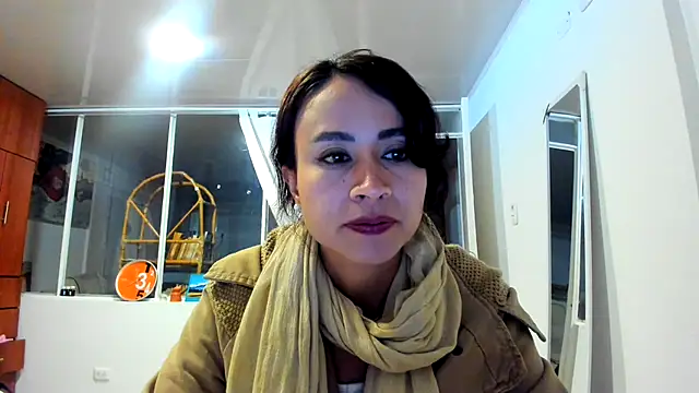 Snapshot of reme_ark23 chatting on 10/20/25, 12:56 reme ark23 online show from 10/20/25, 12:56