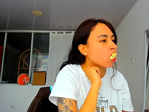 reme ark23 online show from 11/08/25, 04:21