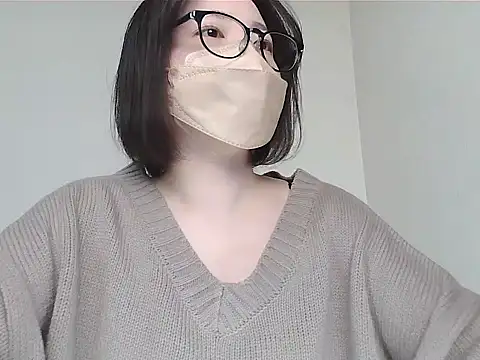  NOA-chan  online show from 12/20/25, 03:15