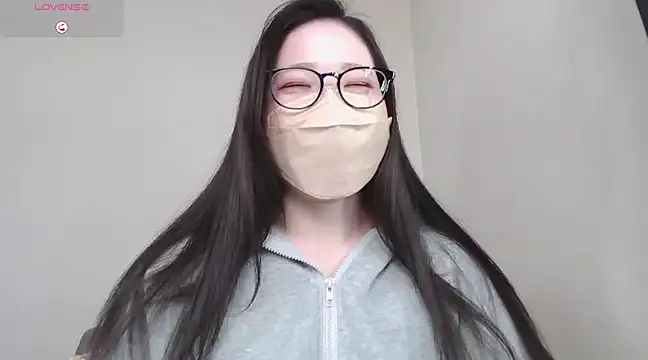  NOA-chan  online show from 02/01/25, 03:18