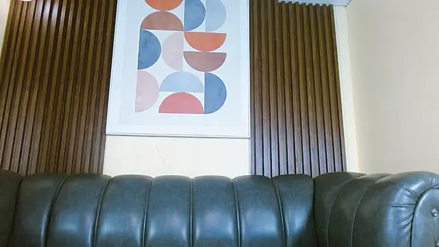 Nicole Ramires online show from 01/05/26, 05:27